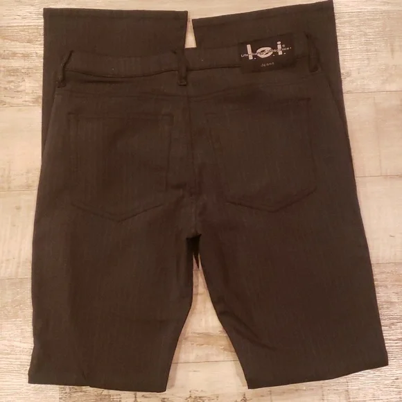 L. E. I. junior striped pants - Picture 2 of 6